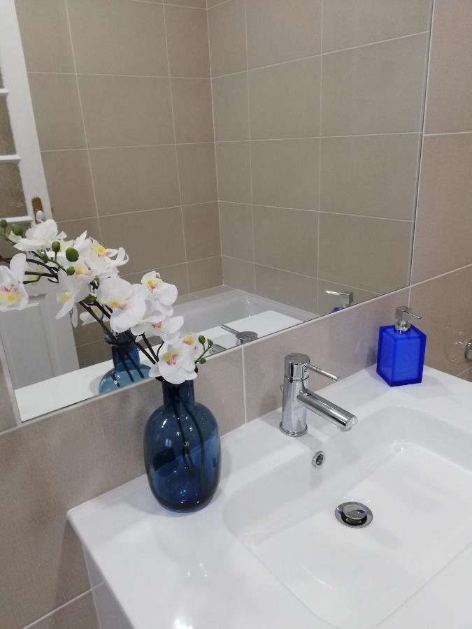Blue Bairro Guesthouse Lisboa Екстериор снимка